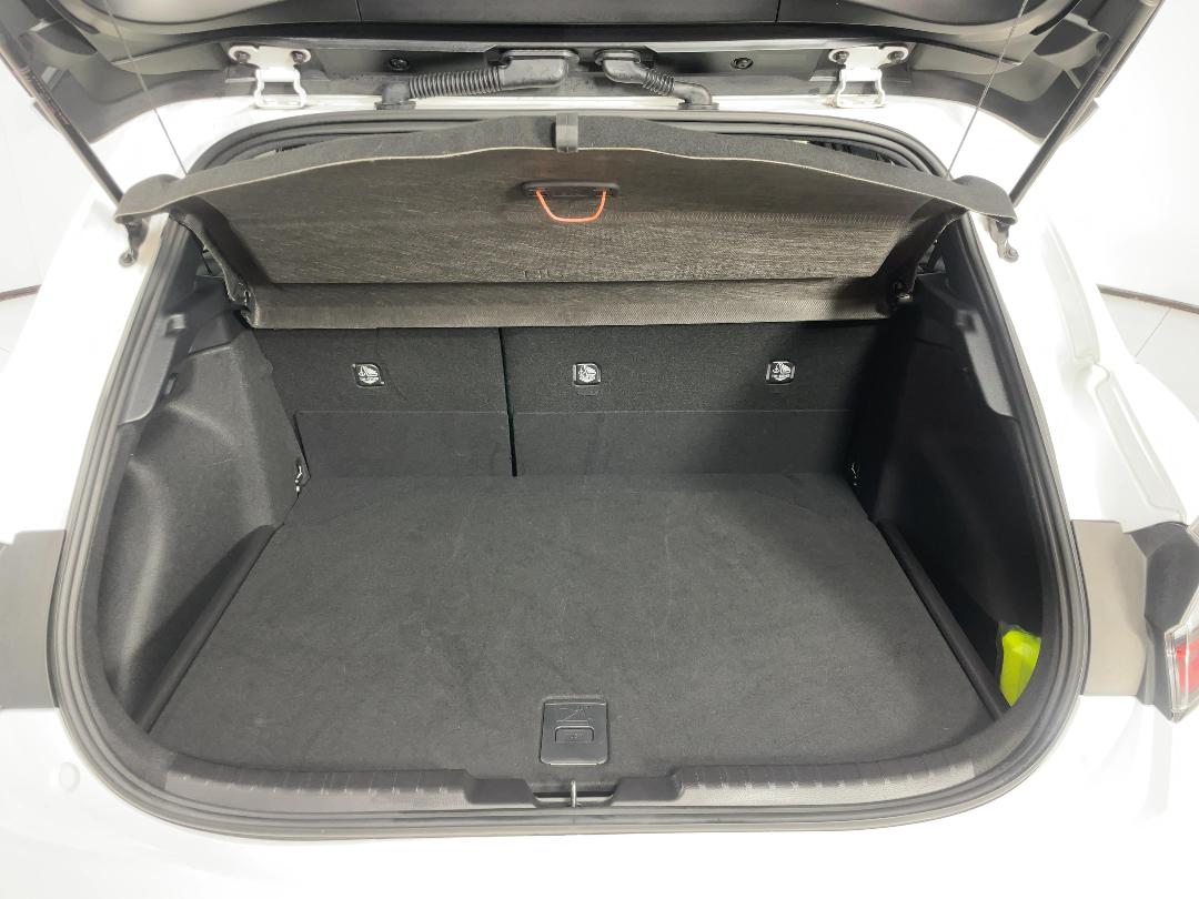 Photo '14' of Toyota Corolla