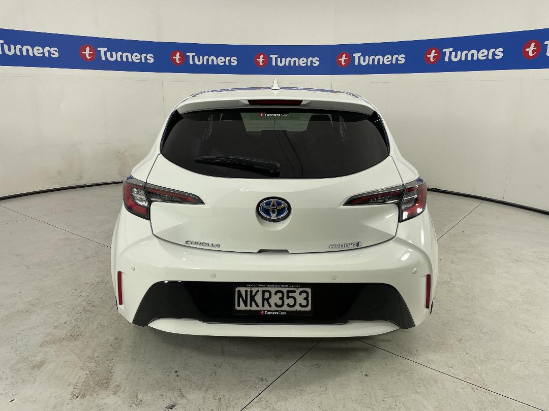 Photo '6' of Toyota Corolla