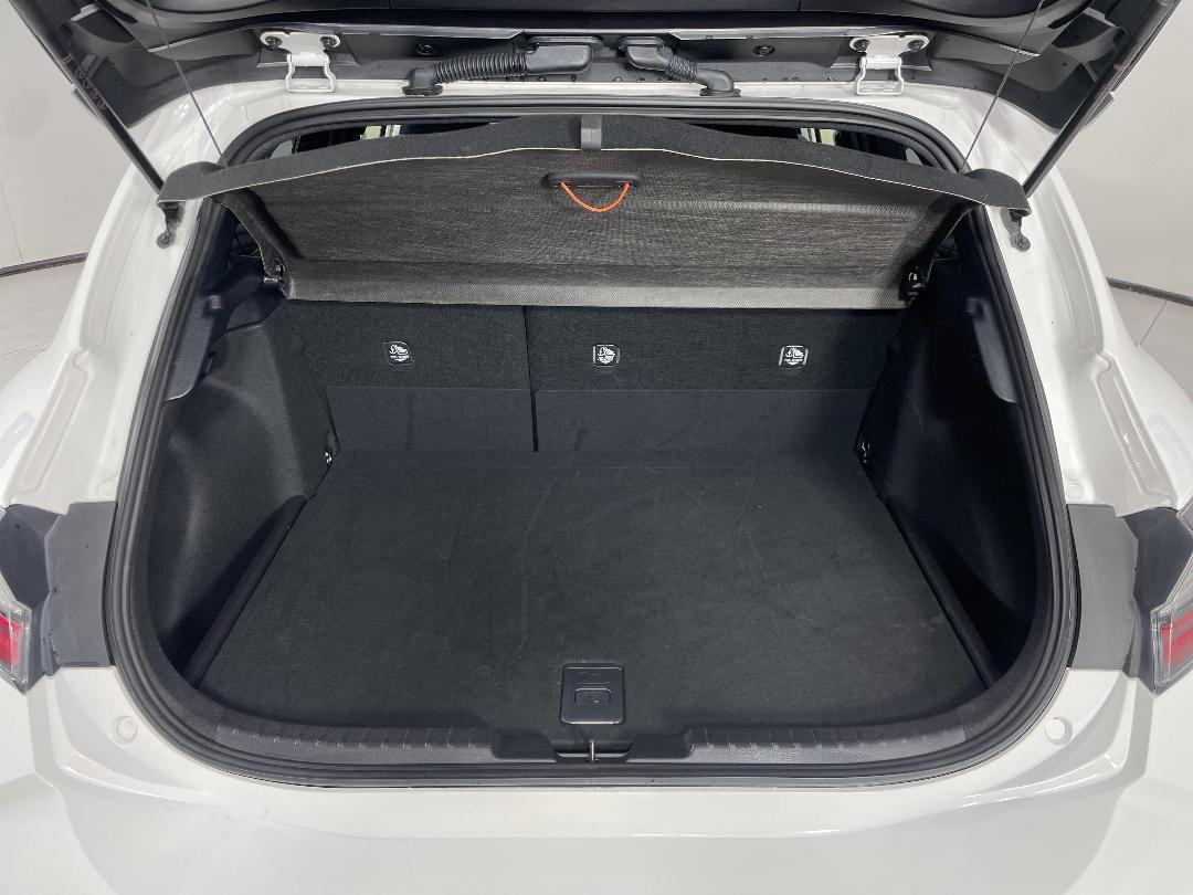 Photo '14' of Toyota Corolla