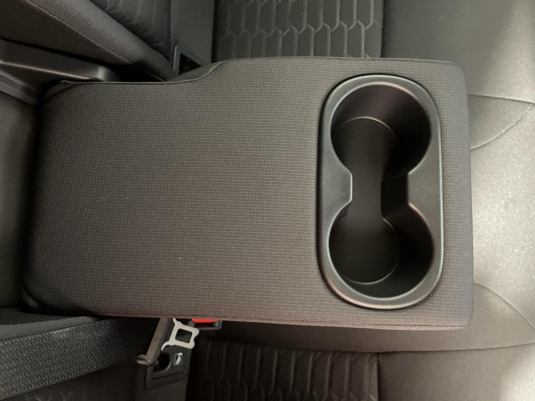 Photo '24' of Toyota Corolla