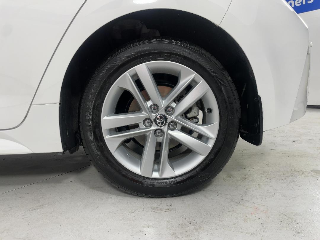 Photo '11' of Toyota Corolla Photo '11' of Toyota Corolla