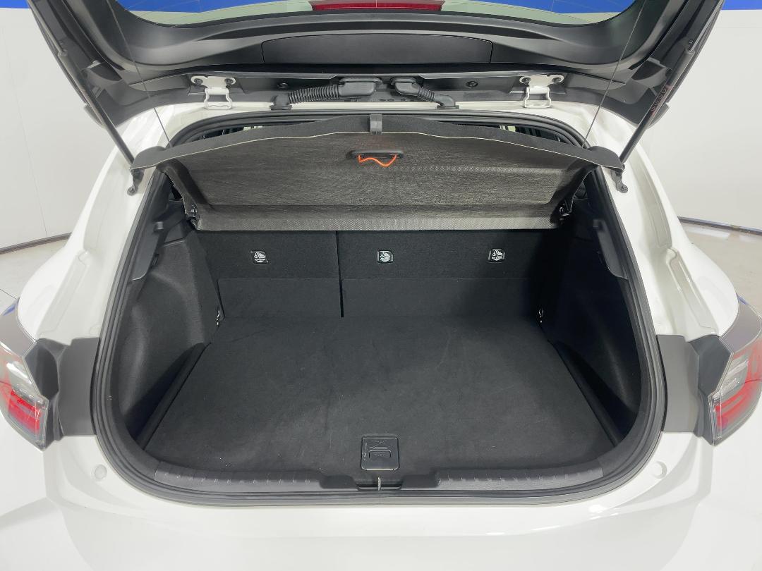 Photo '14' of Toyota Corolla Photo '14' of Toyota Corolla