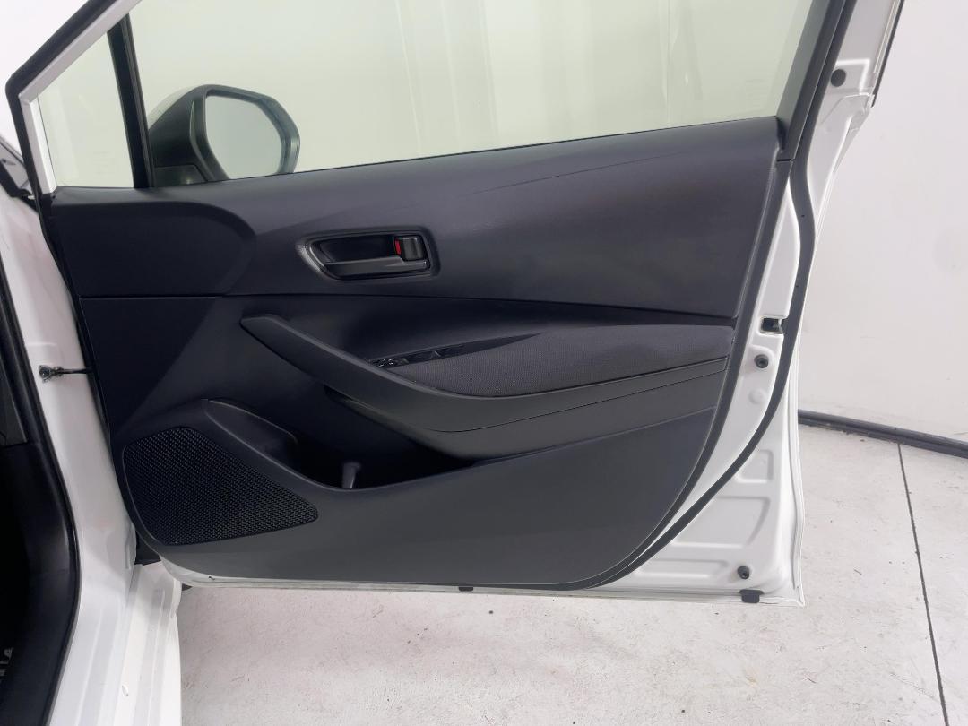 Photo '15' of Toyota Corolla