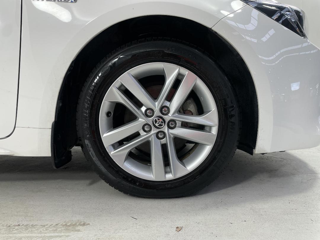 Photo '9' of Toyota Corolla