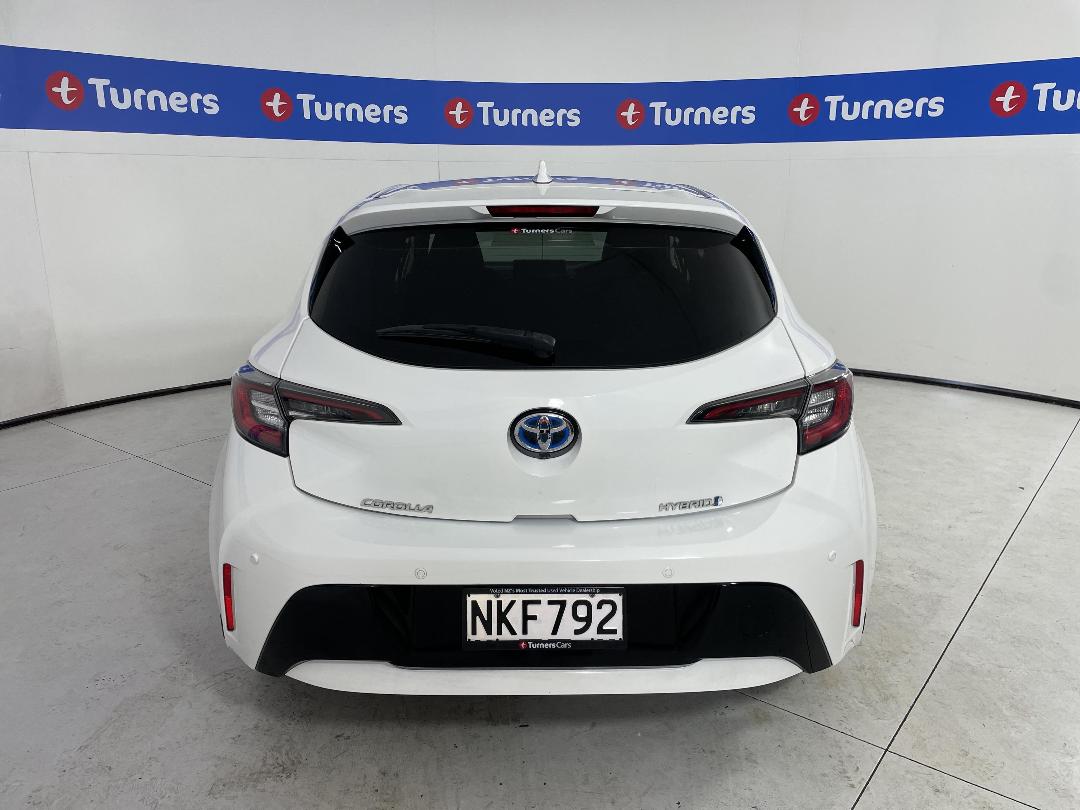 Photo '6' of Toyota Corolla