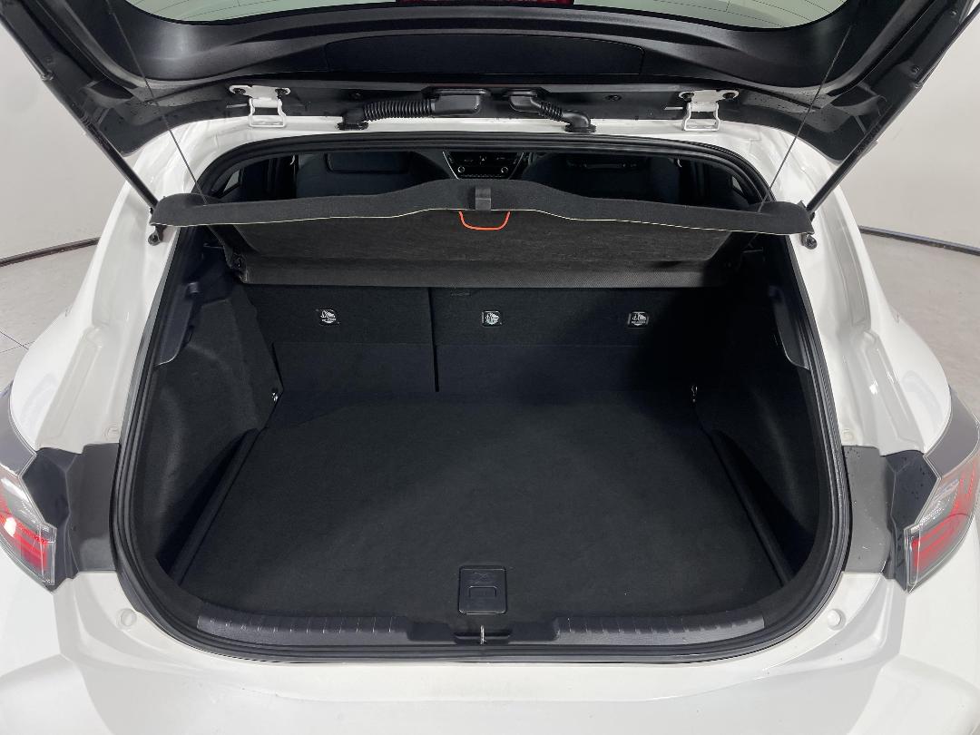 Photo '14' of Toyota Corolla