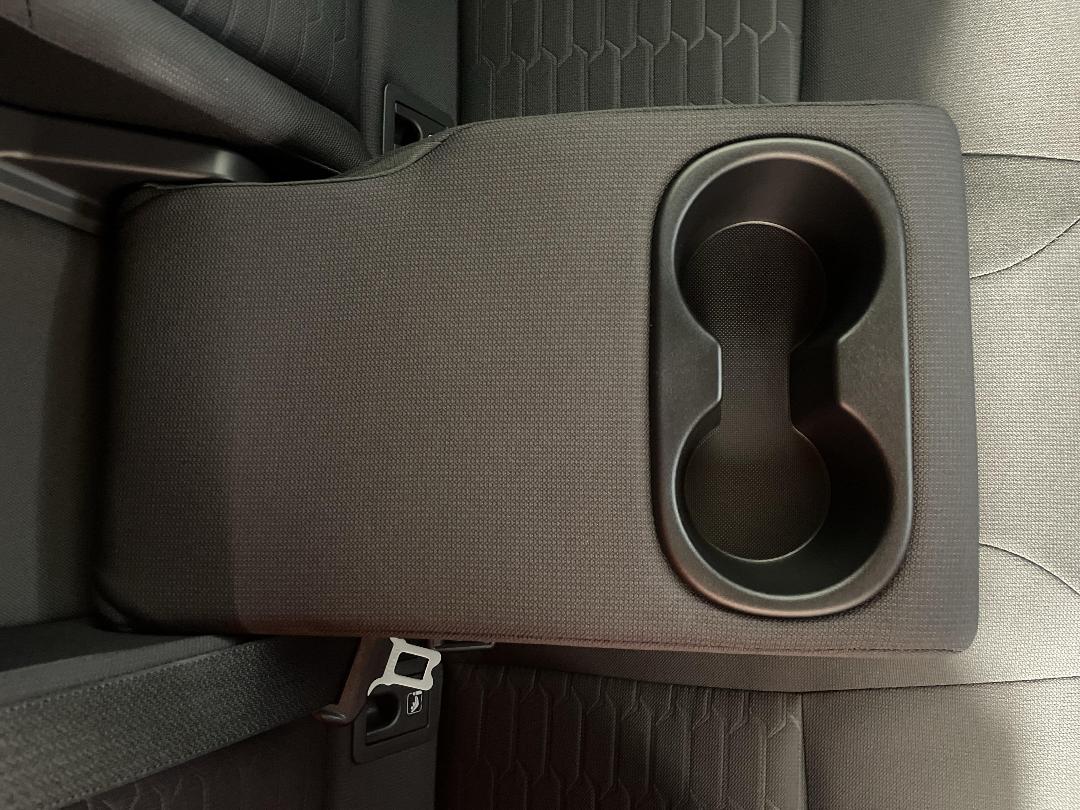 Photo '24' of Toyota Corolla