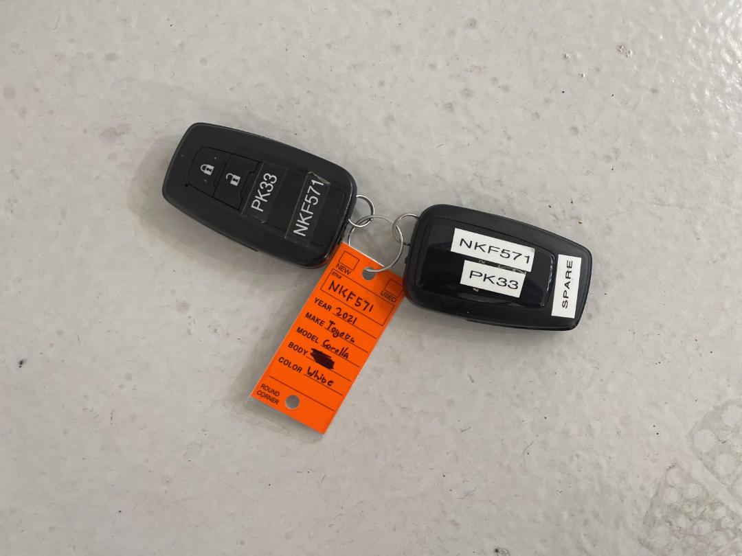 Photo '22' of Toyota Corolla