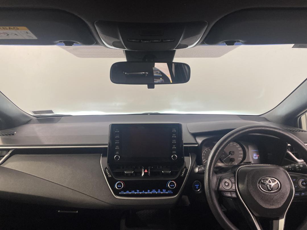 Photo '17' of Toyota Corolla