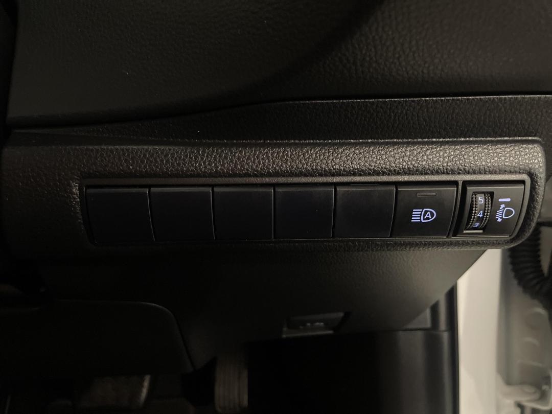 Photo '25' of Toyota Corolla