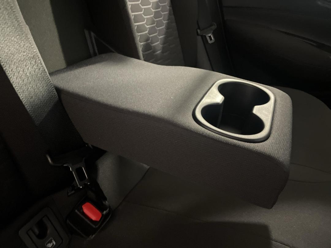 Photo '23' of Toyota Corolla