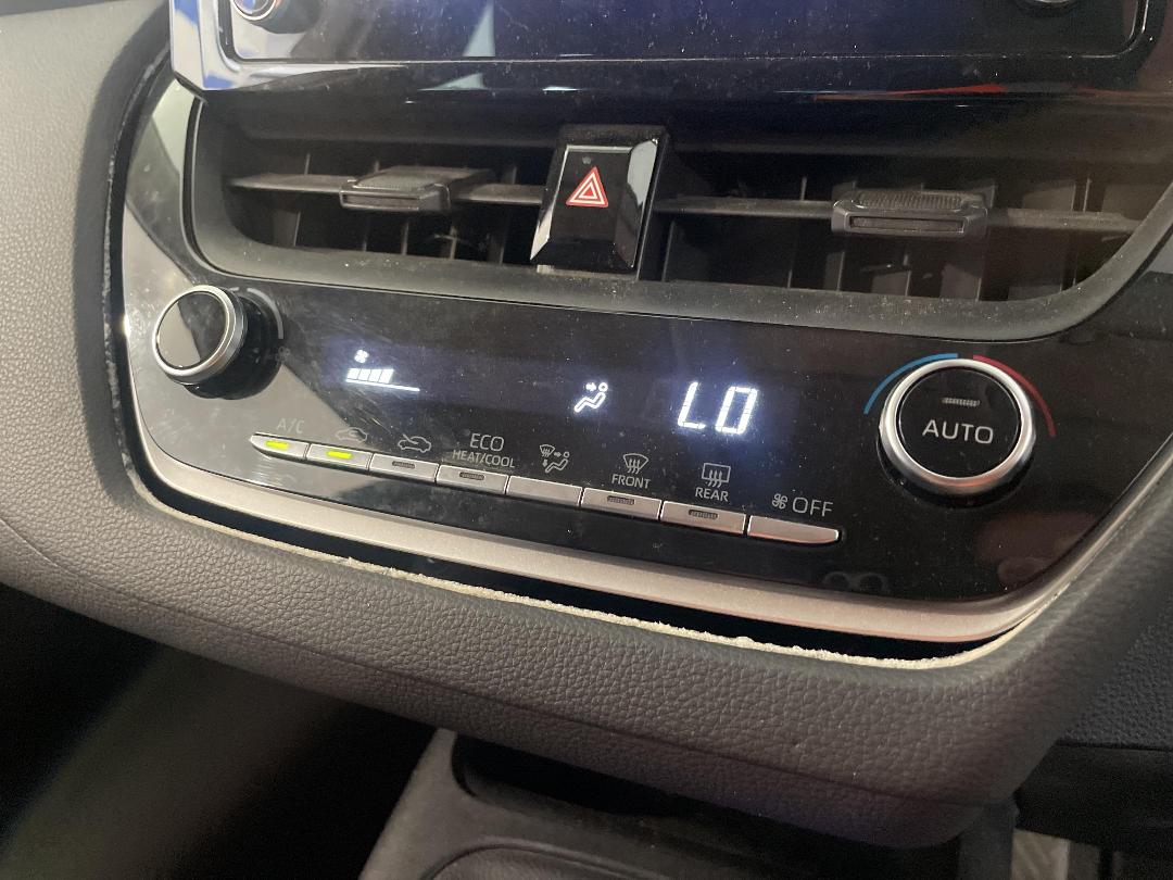 Photo '31' of Toyota Corolla