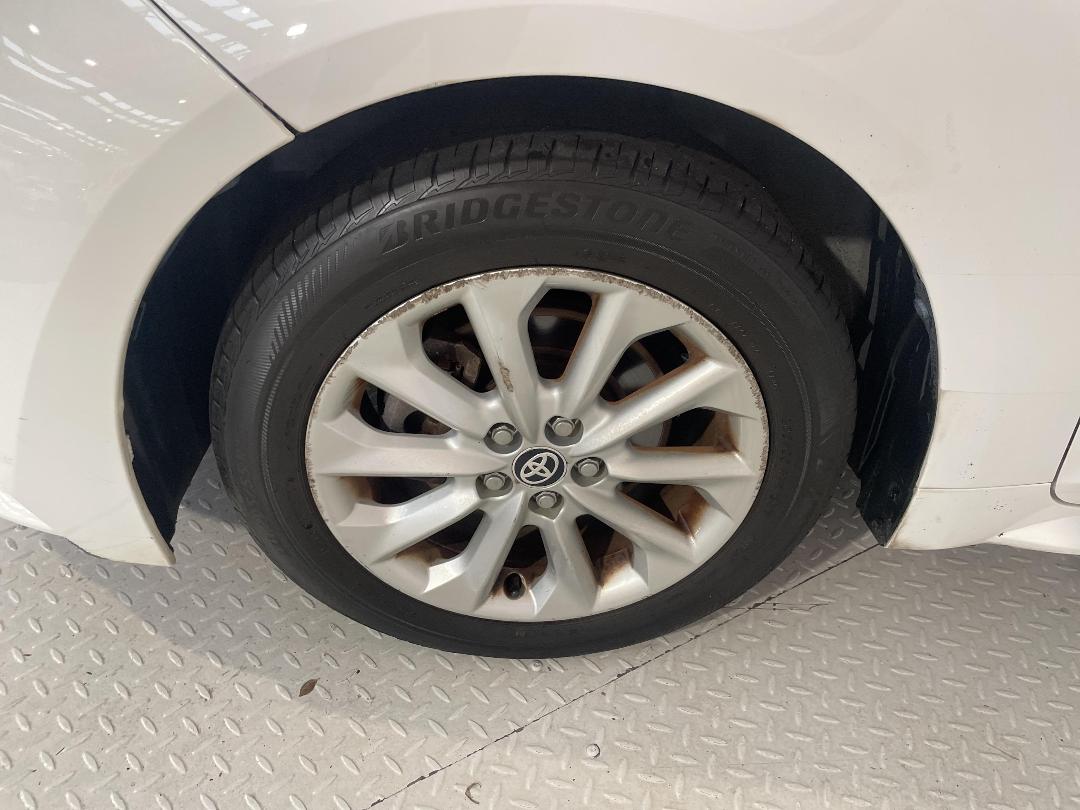 Photo '10' of Toyota Corolla