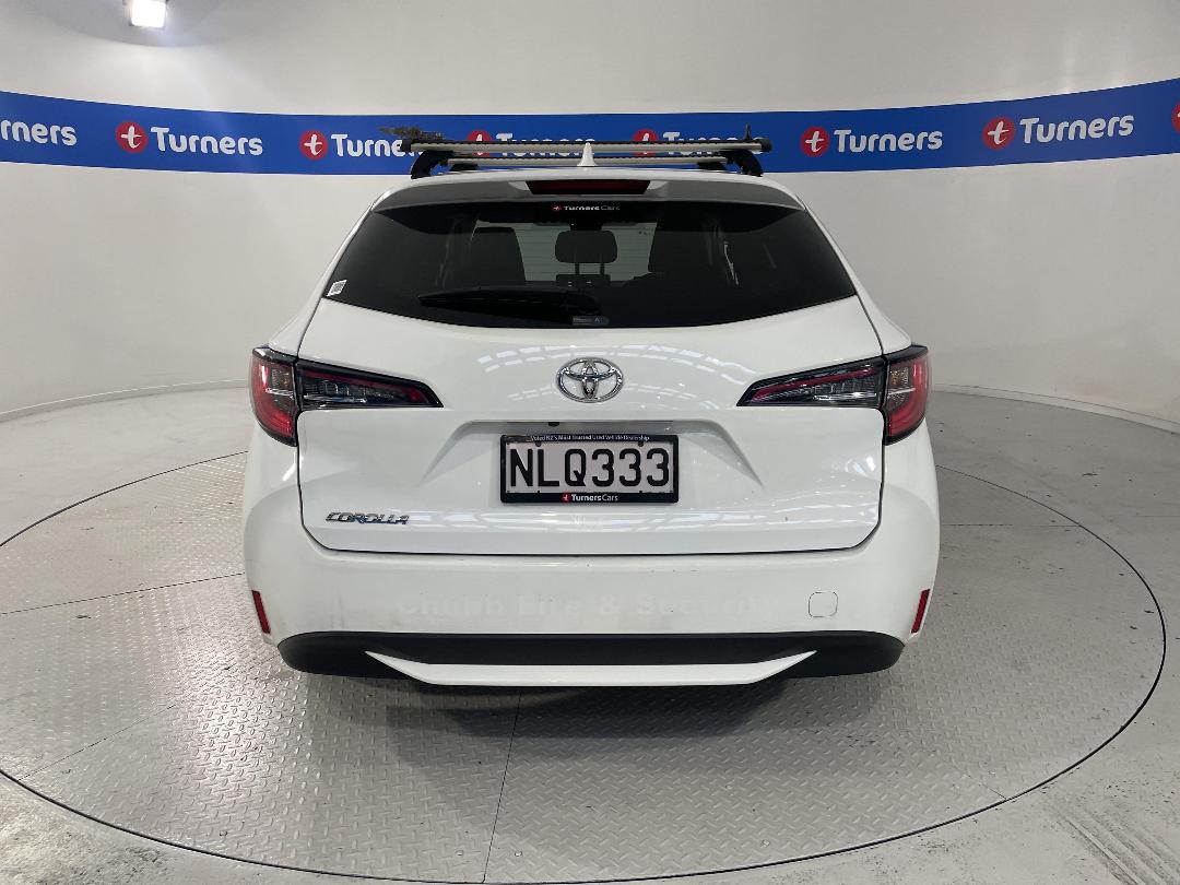 Photo '6' of Toyota Corolla