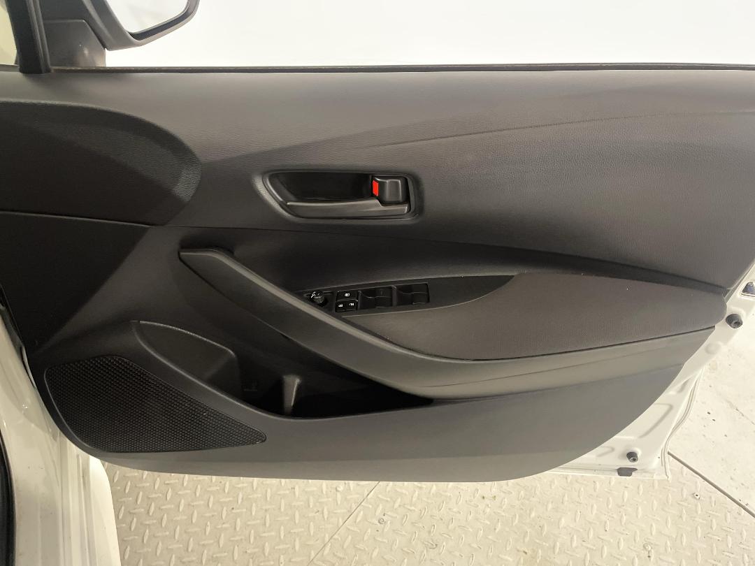 Photo '15' of Toyota Corolla