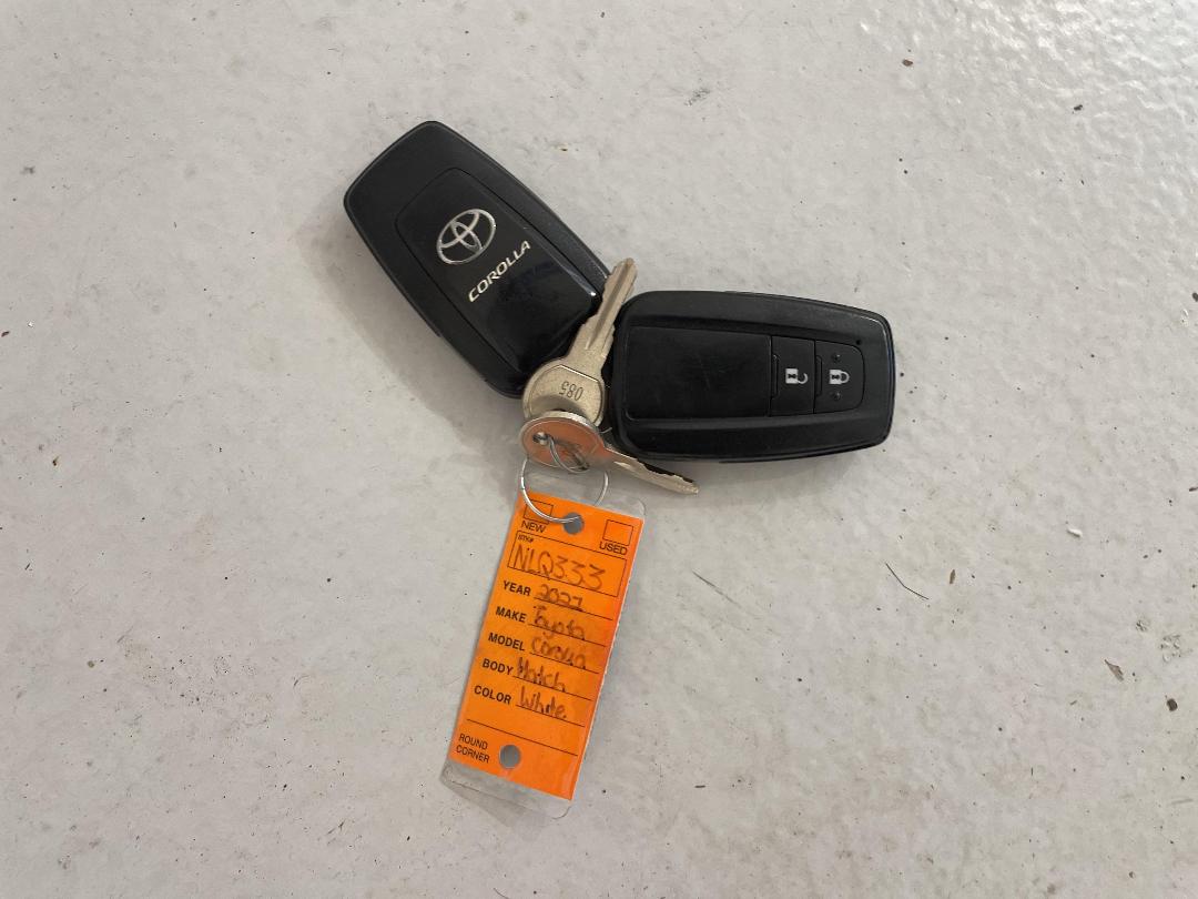 Photo '22' of Toyota Corolla