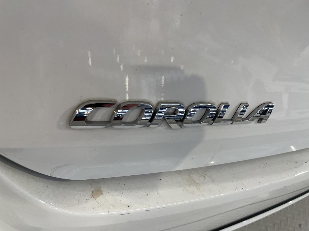 Photo '36' of Toyota Corolla