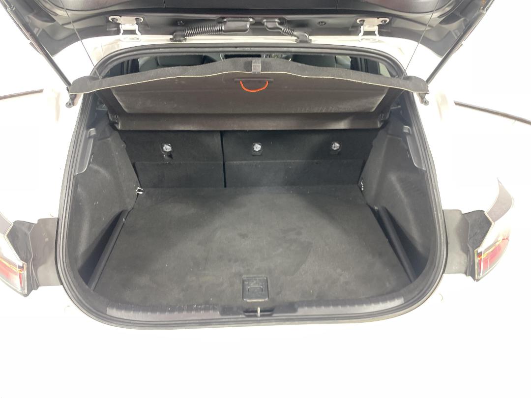 Photo '14' of Toyota Corolla