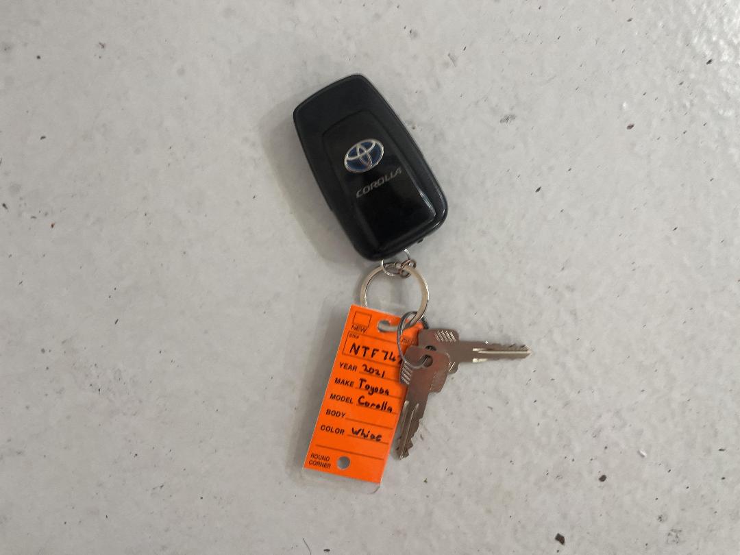 Photo '22' of Toyota Corolla Photo '22' of Toyota Corolla