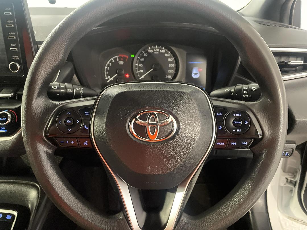 Photo '28' of Toyota Corolla Photo '28' of Toyota Corolla