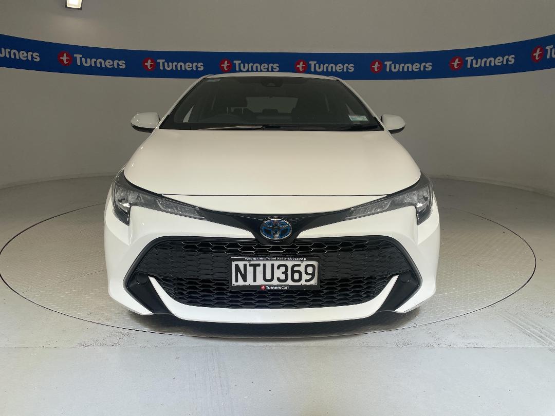 Photo '2' of Toyota Corolla