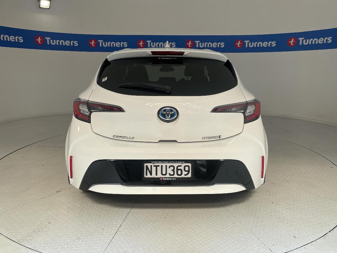 Photo '6' of Toyota Corolla