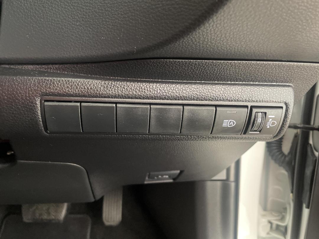 Photo '25' of Toyota Corolla