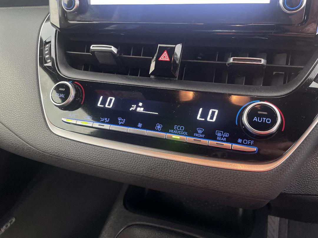 Photo '31' of Toyota Corolla