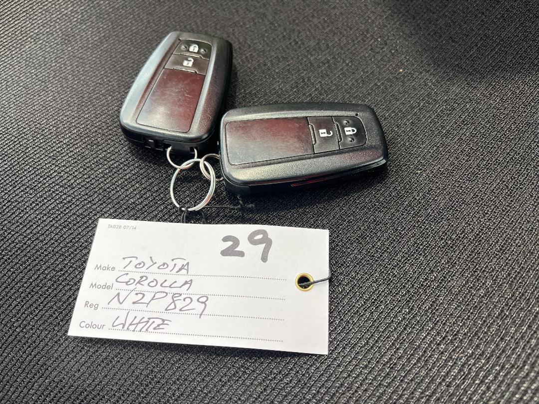 Photo '22' of Toyota Corolla