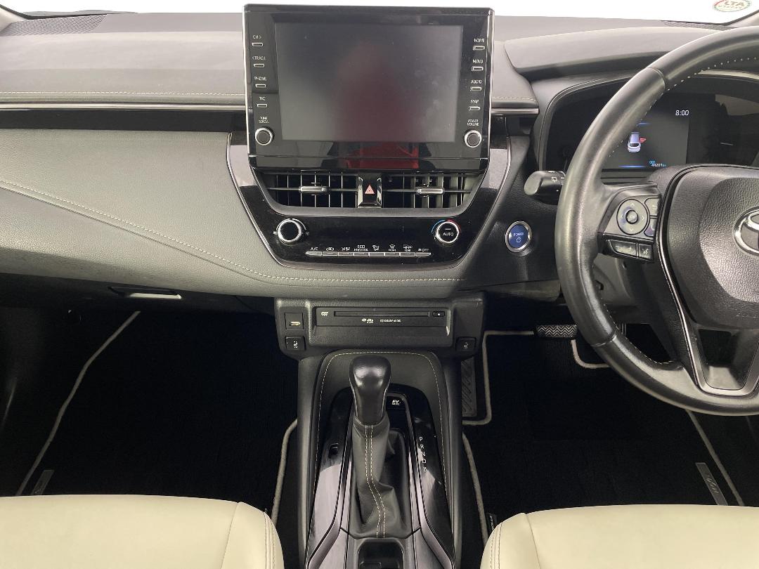 Photo '18' of Toyota Corolla