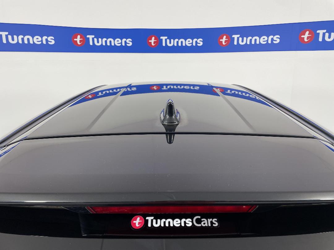 Photo '32' of Toyota Corolla