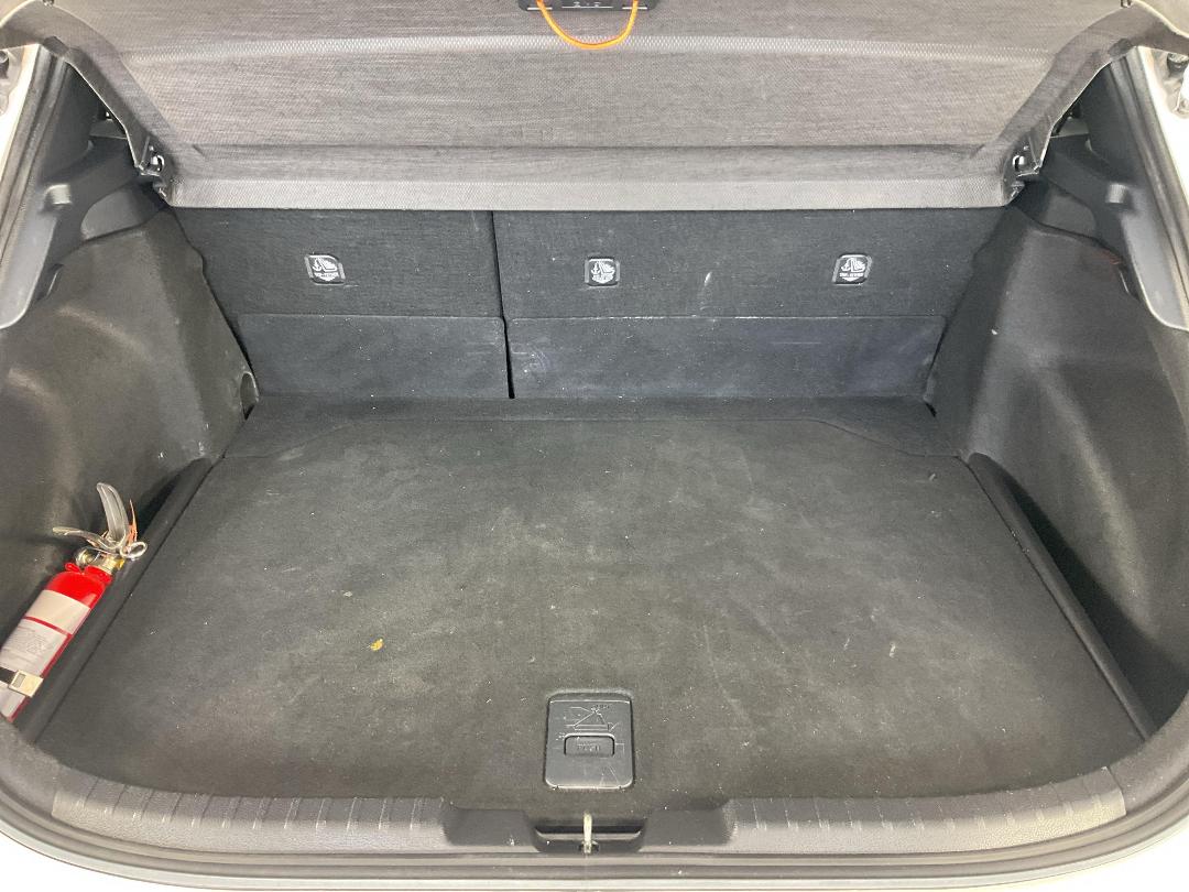 Photo '14' of Toyota Corolla