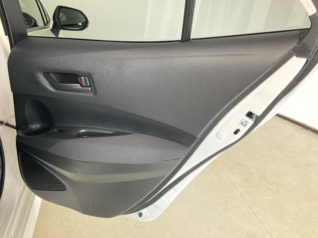 Photo '19' of Toyota Corolla