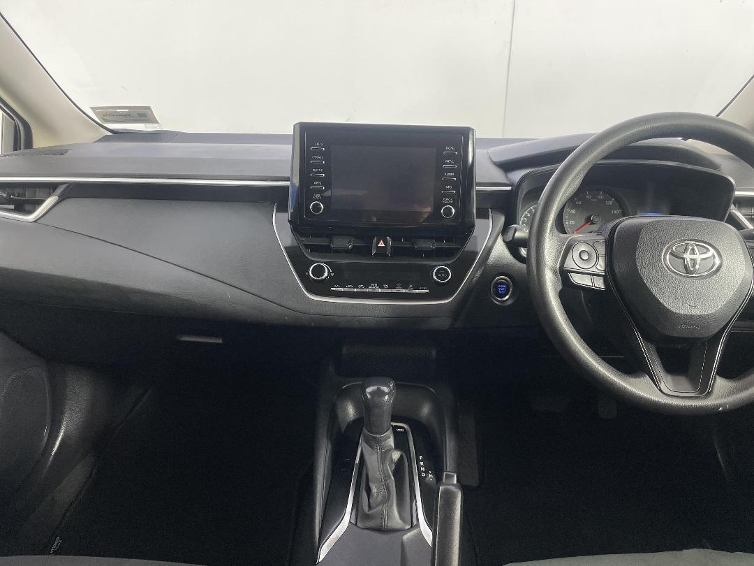 Photo '17' of Toyota Corolla Photo '17' of Toyota Corolla