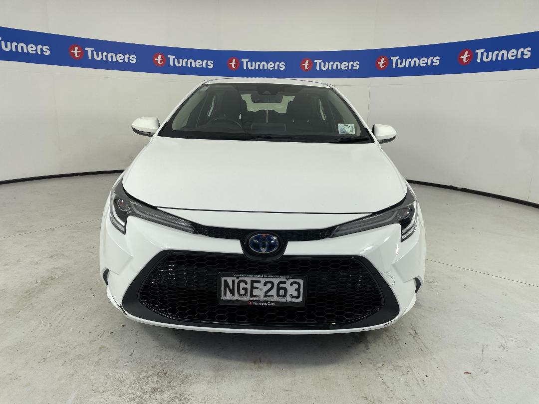 Photo '2' of Toyota Corolla Photo '2' of Toyota Corolla