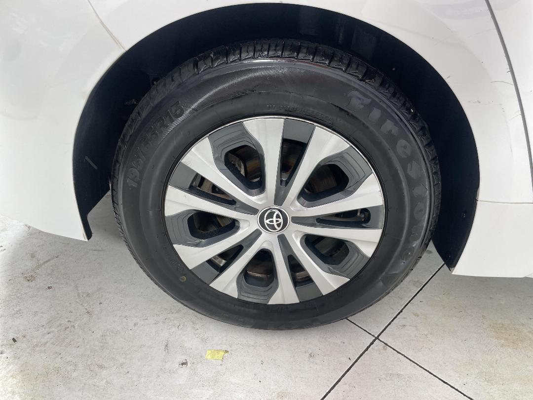 Photo '12' of Toyota Corolla Photo '12' of Toyota Corolla