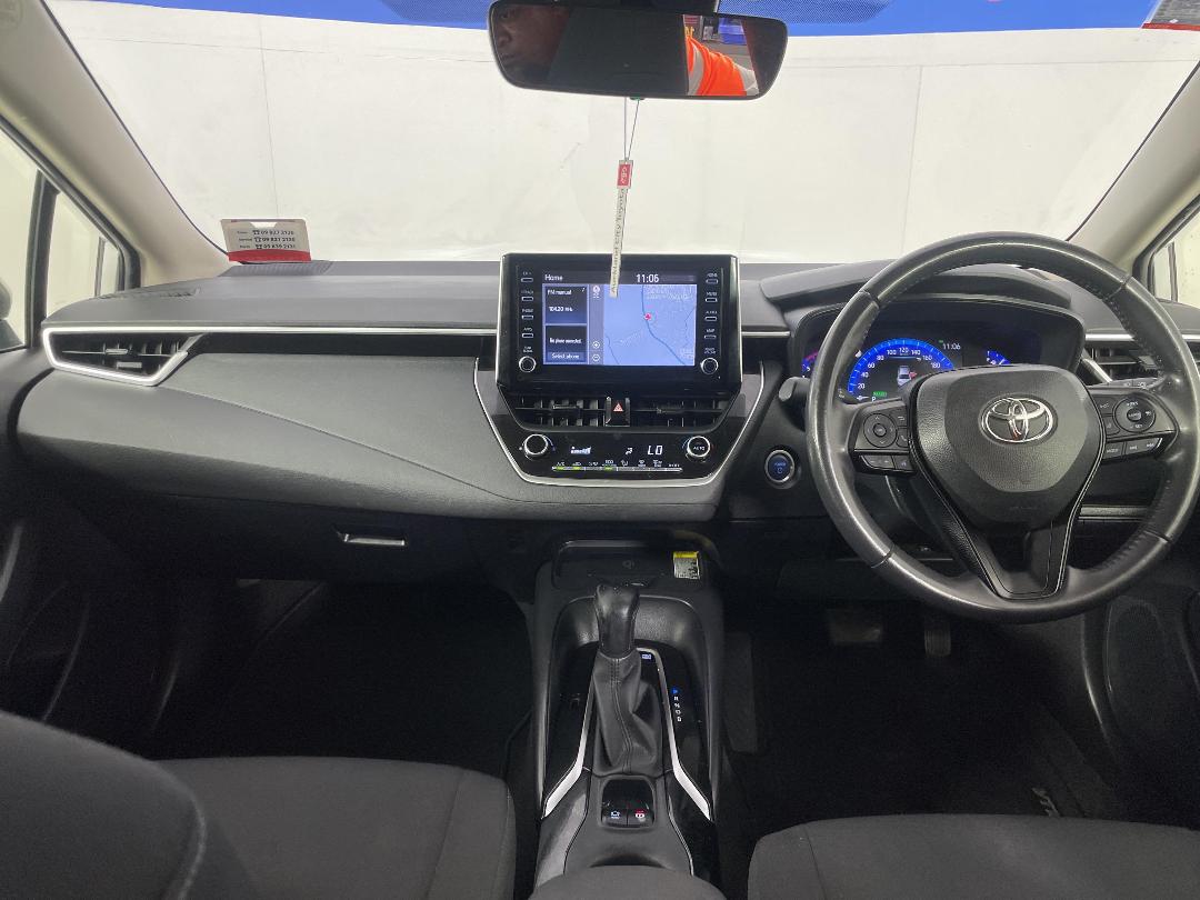 Photo '17' of Toyota Corolla Photo '17' of Toyota Corolla