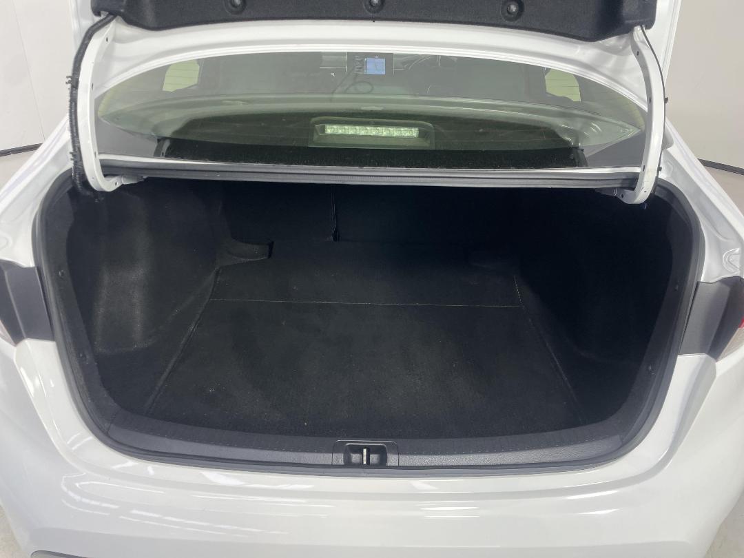 Photo '14' of Toyota Corolla