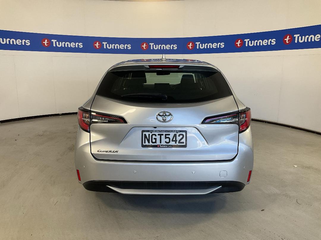 Photo '6' of Toyota Corolla