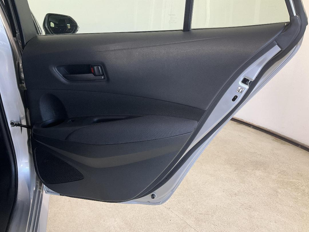 Photo '19' of Toyota Corolla