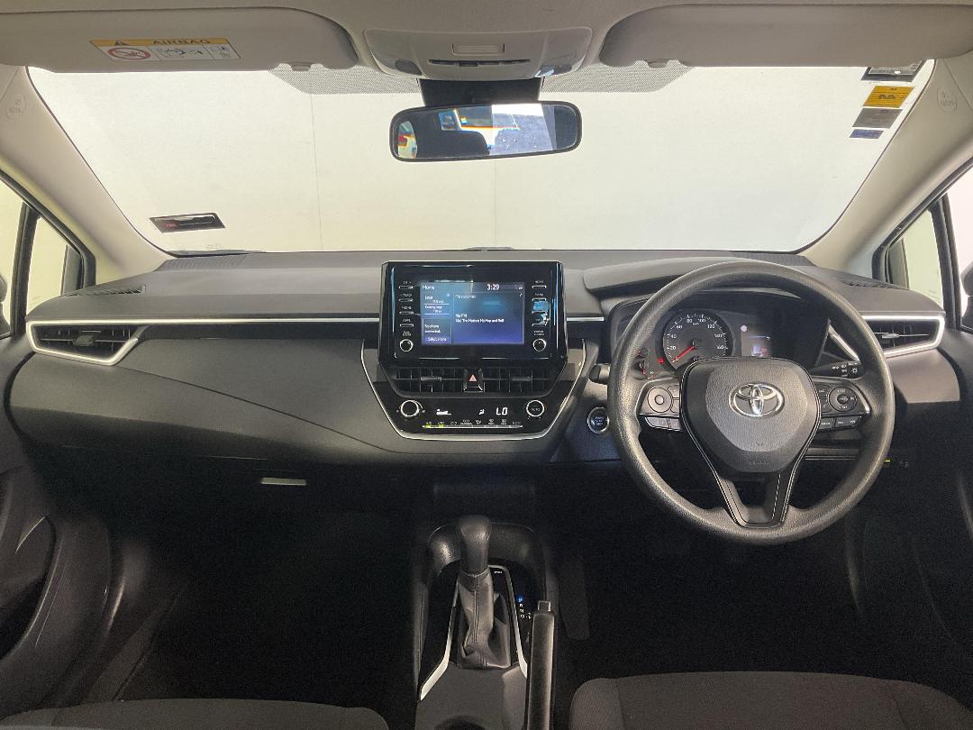 Photo '17' of Toyota Corolla