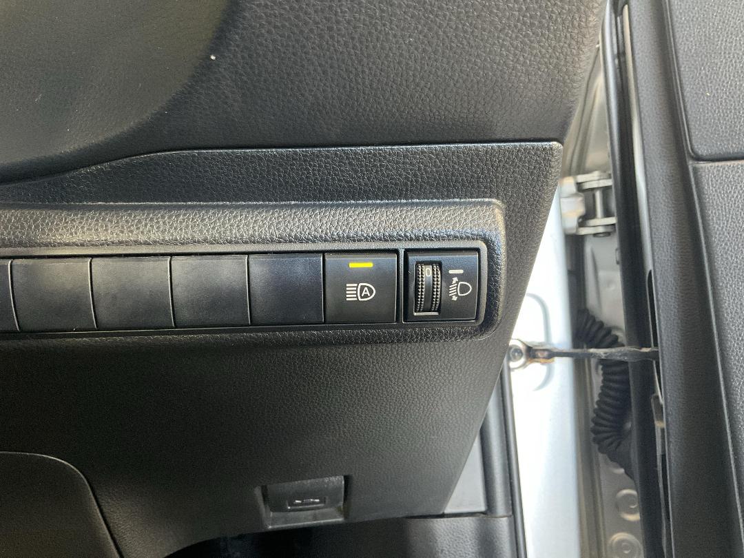 Photo '29' of Toyota Corolla