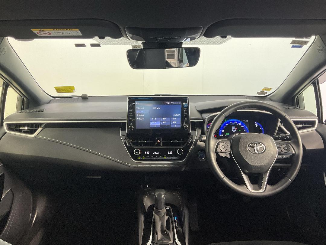 Photo '17' of Toyota Corolla