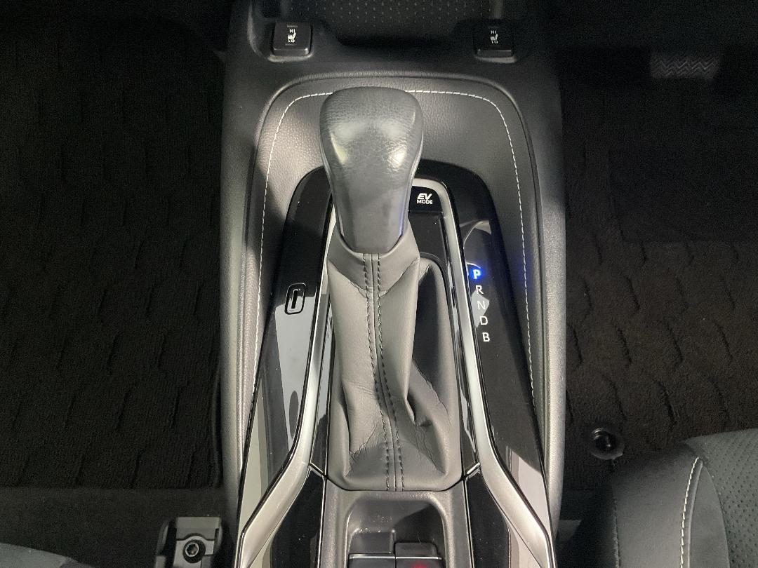 Photo '18' of Toyota Corolla