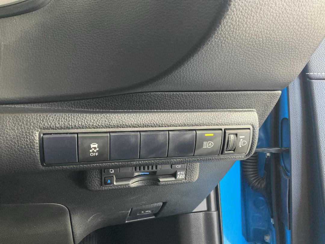 Photo '30' of Toyota Corolla