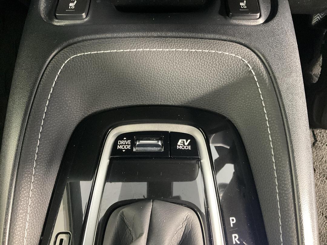 Photo '32' of Toyota Corolla