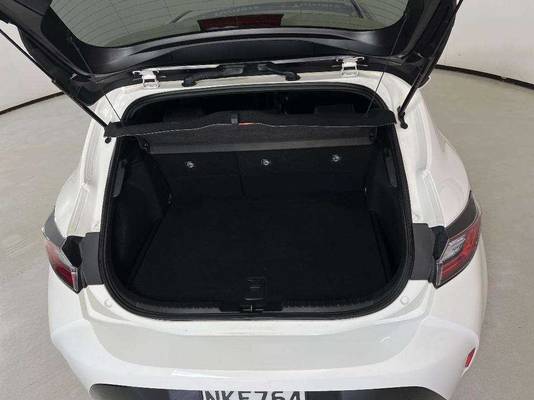 Photo '14' of Toyota Corolla Photo '14' of Toyota Corolla