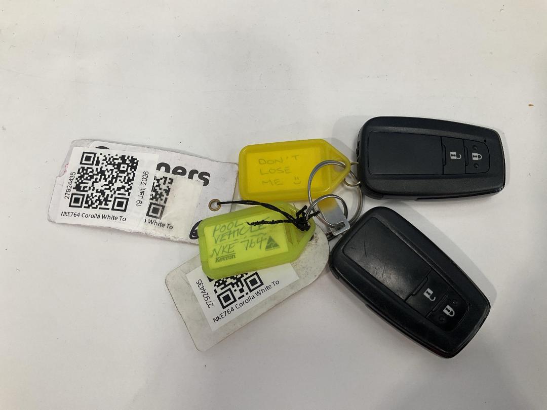 Photo '22' of Toyota Corolla Photo '22' of Toyota Corolla