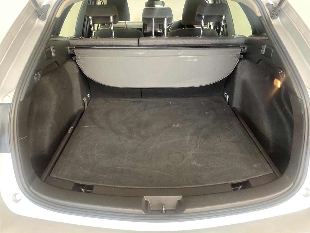 Photo '14' of Toyota Corolla Photo '14' of Toyota Corolla