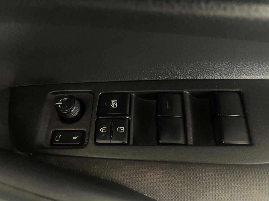 Photo '23' of Toyota Corolla Photo '23' of Toyota Corolla